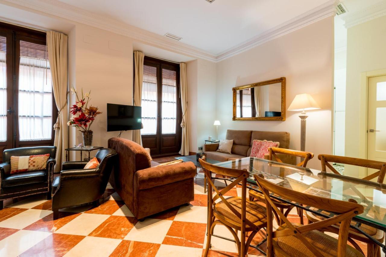 Quevedo Suite Sevilha Exterior foto