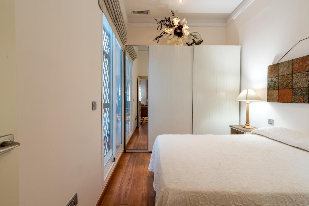 Quevedo Suite Sevilha Exterior foto