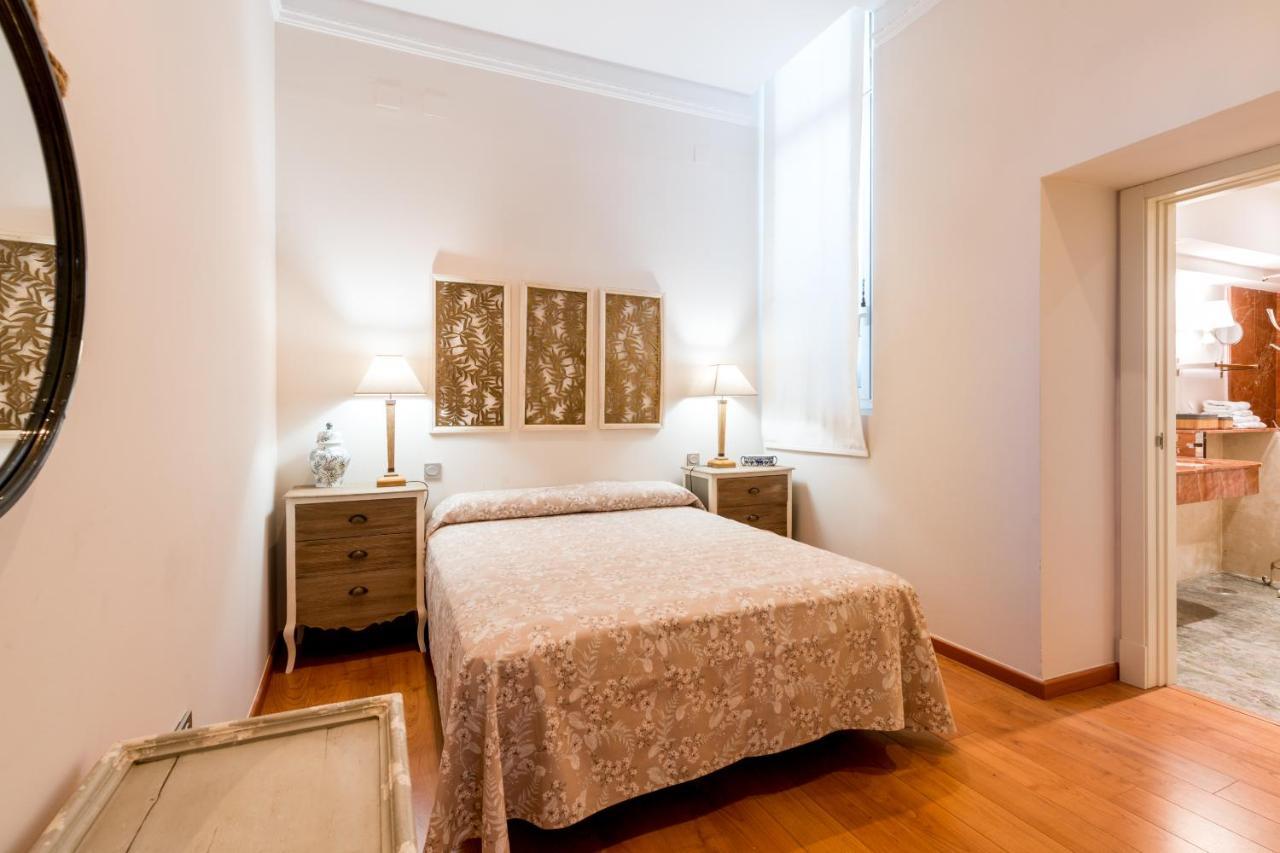 Quevedo Suite Sevilha Exterior foto