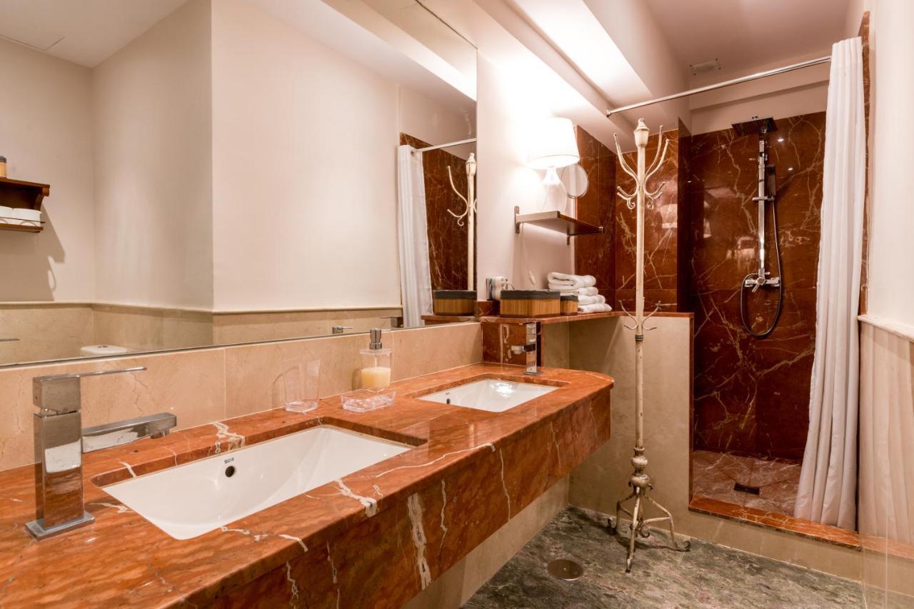 Quevedo Suite Sevilha Exterior foto