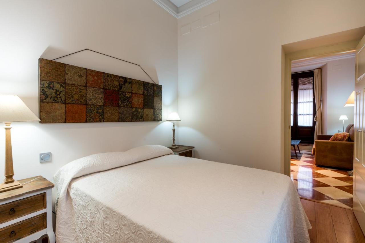 Quevedo Suite Sevilha Exterior foto
