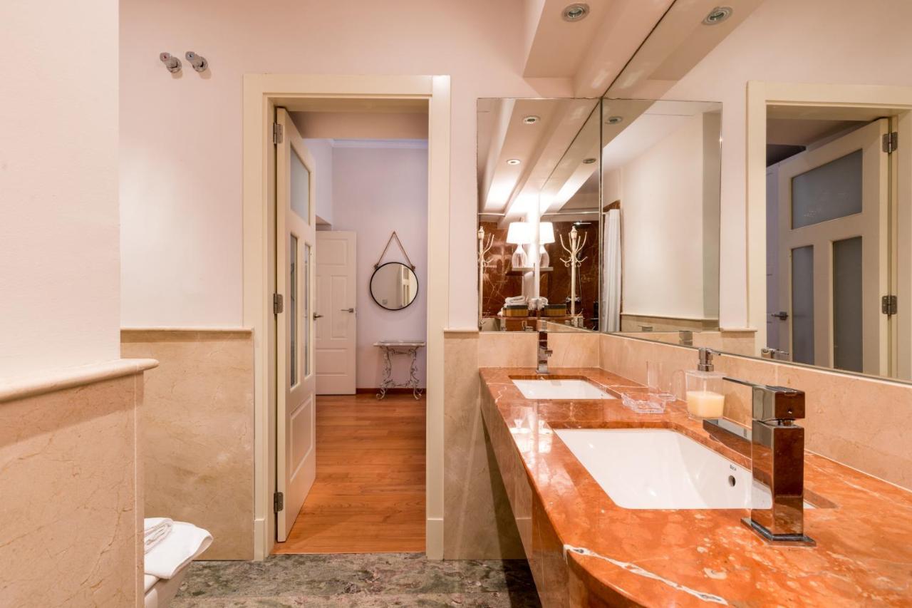 Quevedo Suite Sevilha Exterior foto